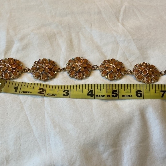 flower Cluster Gold Tone Festoon Floral Necklace - Picture 8 of 9